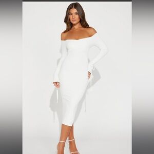 Fashion Nova Lola Off the Shoulder Midi Dress